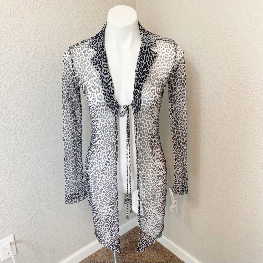 3/$25 Breakin’ Loose Black White Print Cover Up